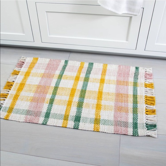 Threshold Other - Threshold 34 x 20 woven multi plaid rug spring new
